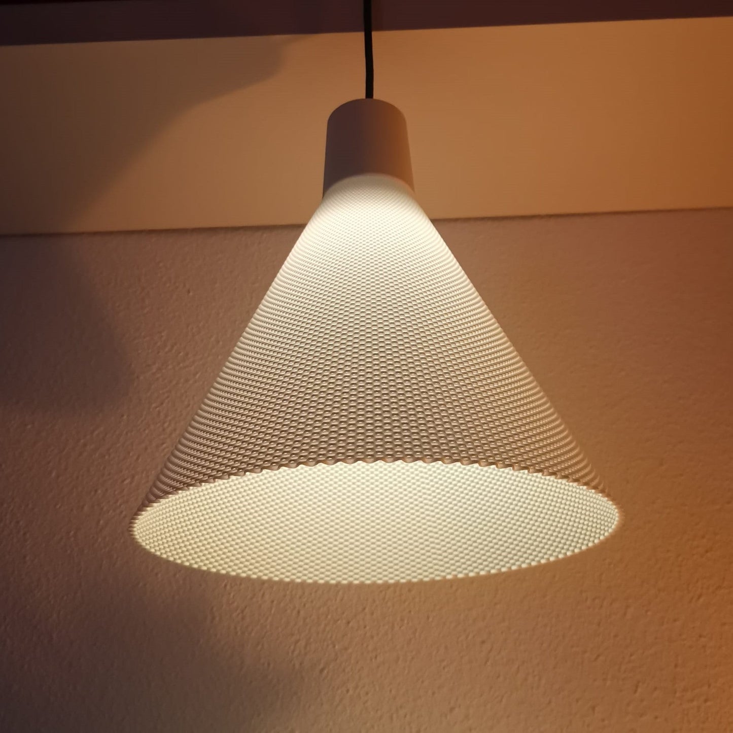 Conea Light | Lámpara de Diseño
