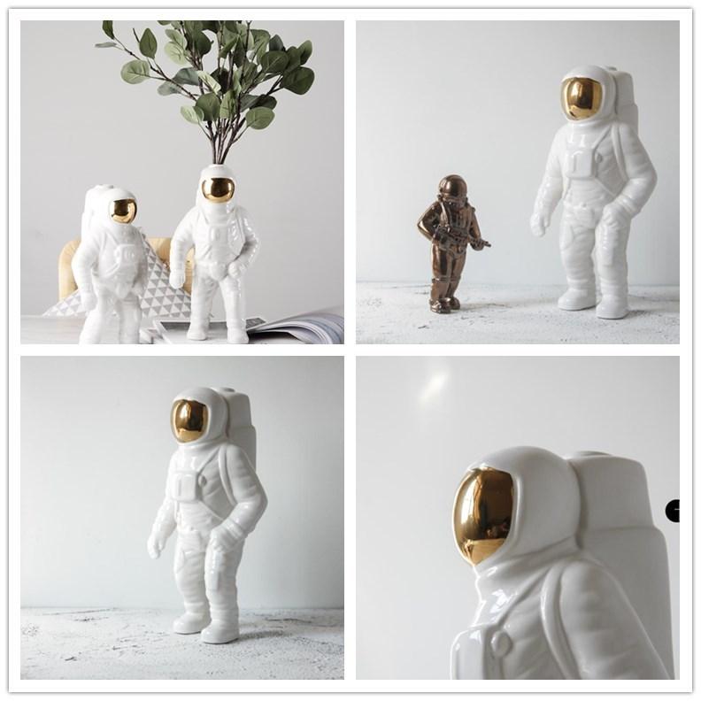 NNEDSZ Spacewalker Ceramic Vase with Dried Flowers - Tabletop Decor Tool - Gold-3
