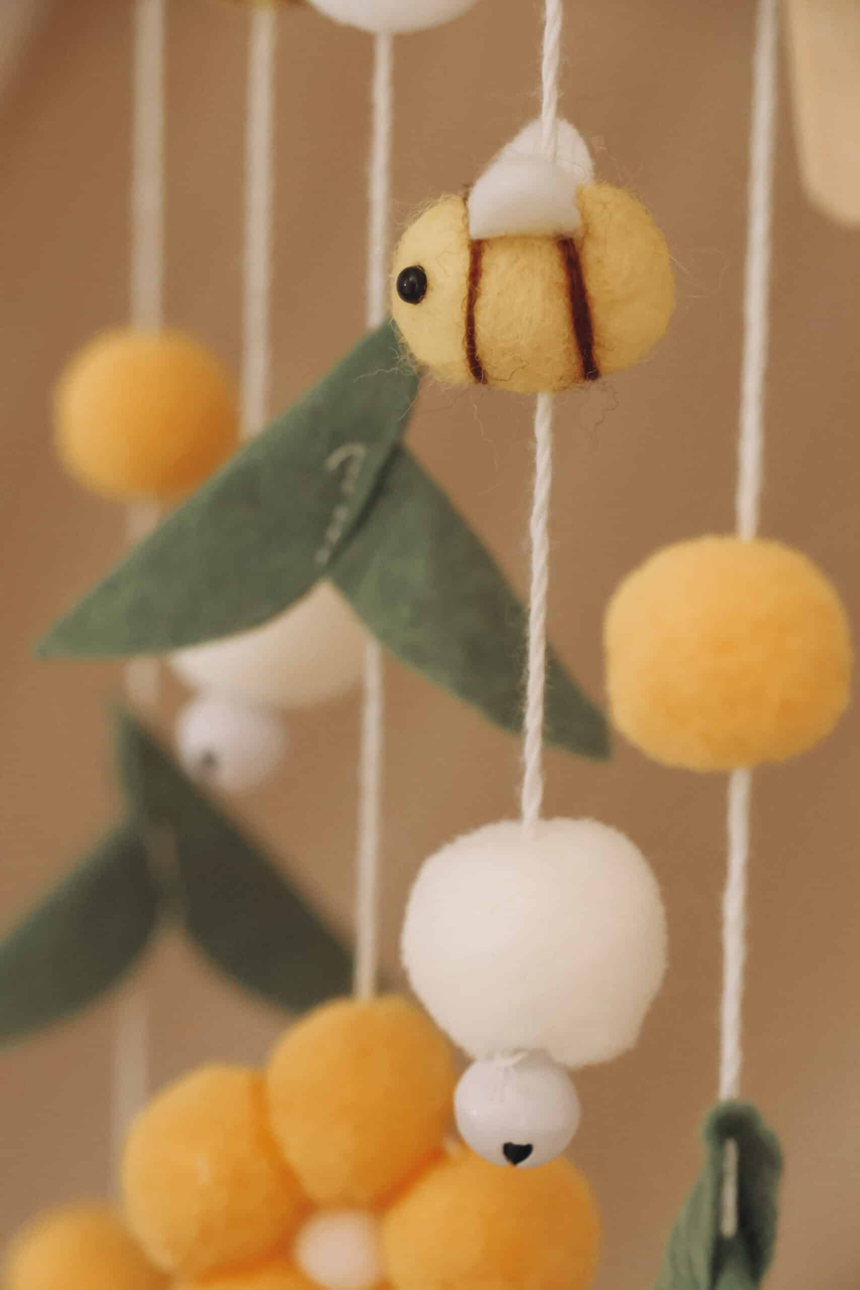 Handmade Yellow Bees baby mobile-3