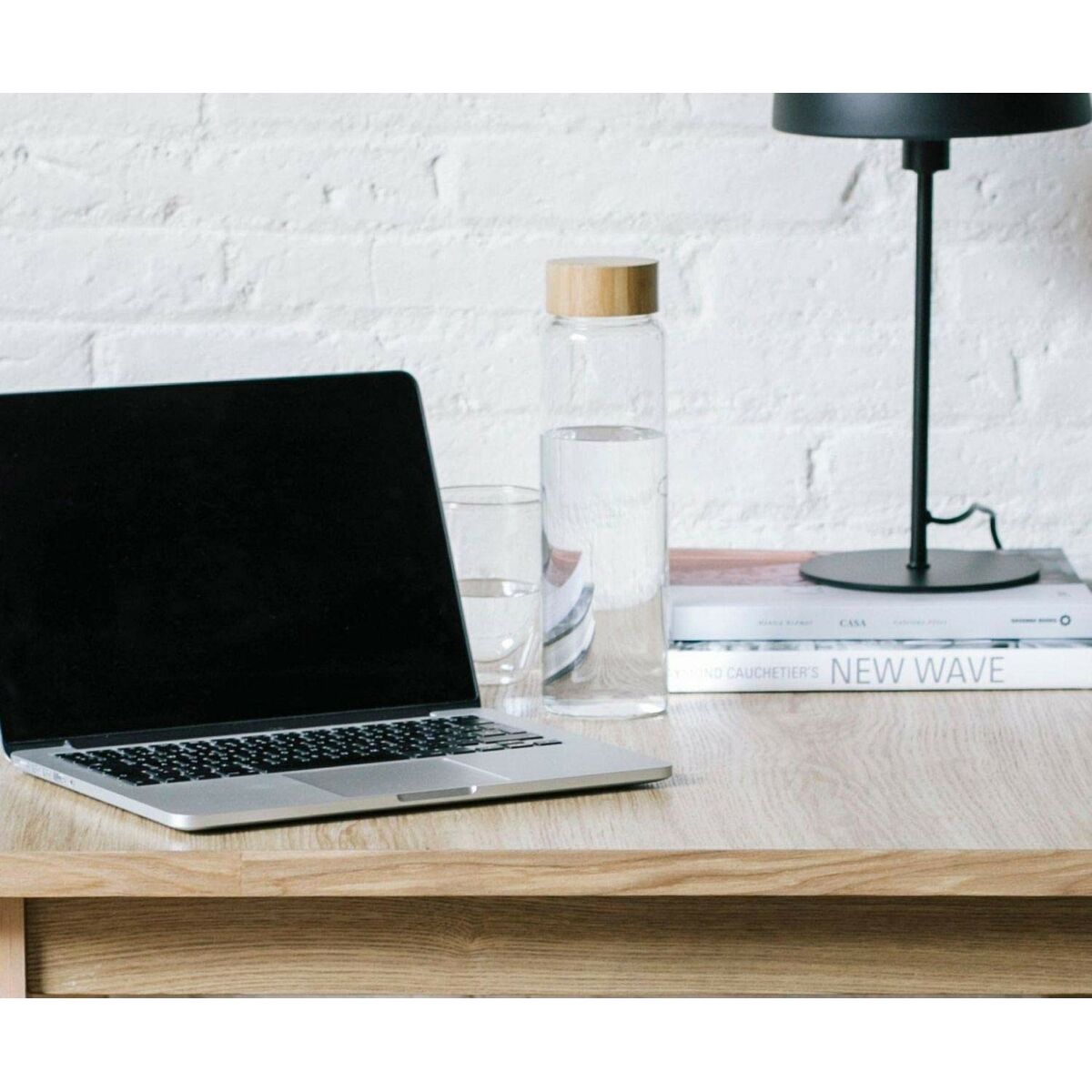 Botella de Vidrio con Tapa de Bambú Andrea House 1L