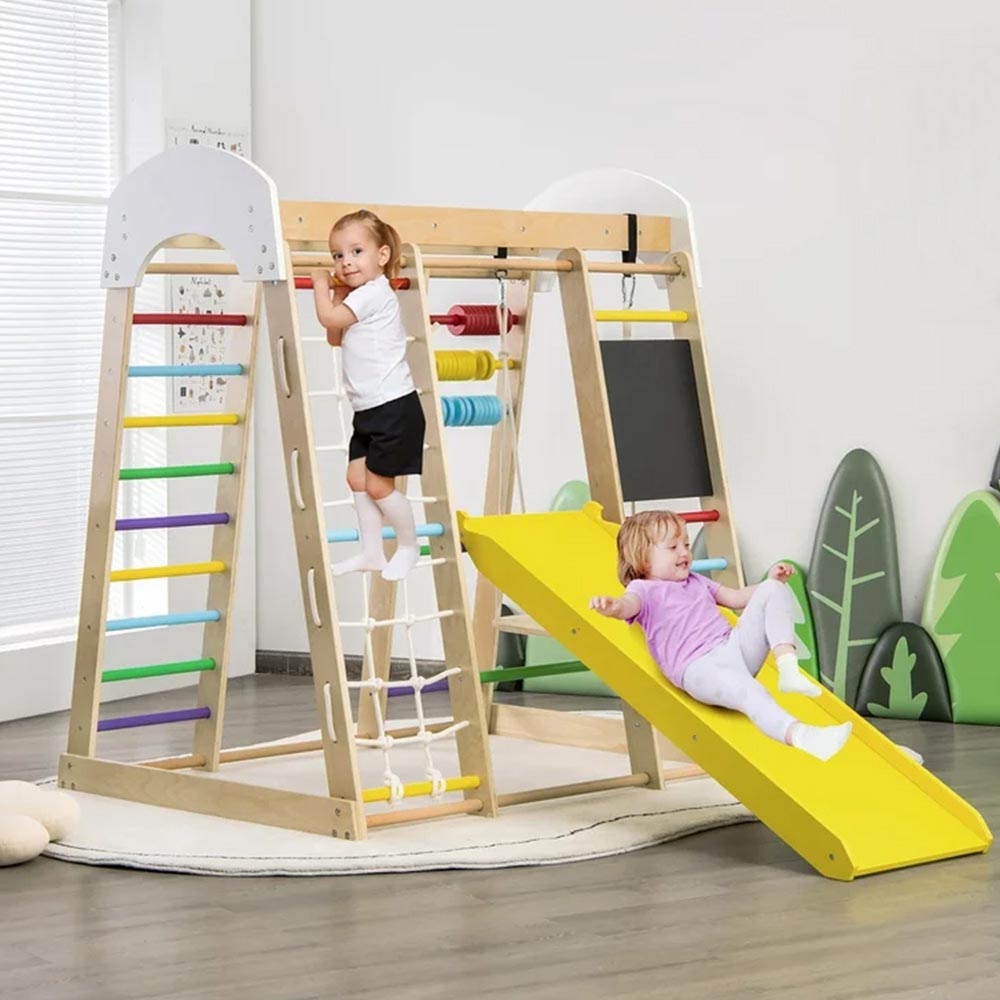 Dřevěná prolézačka se skluzavkou a křídovou tabulí-2